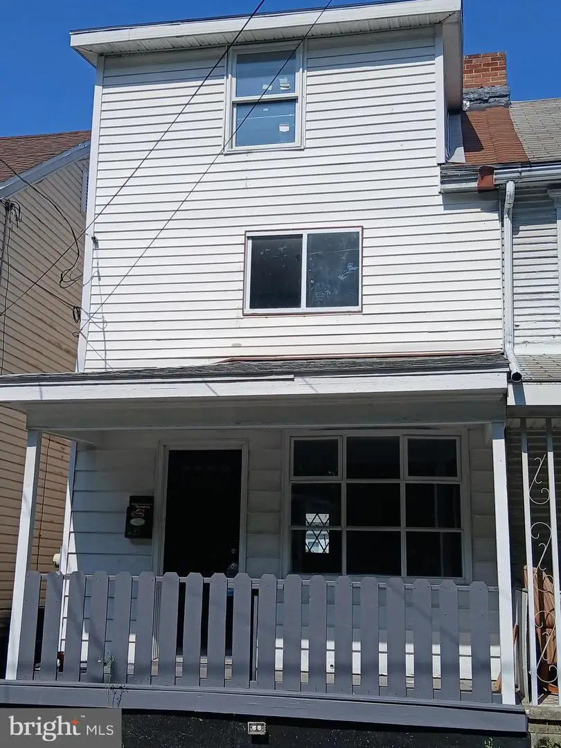 235 N Front St, Saint Clair, PA 17970 - #3