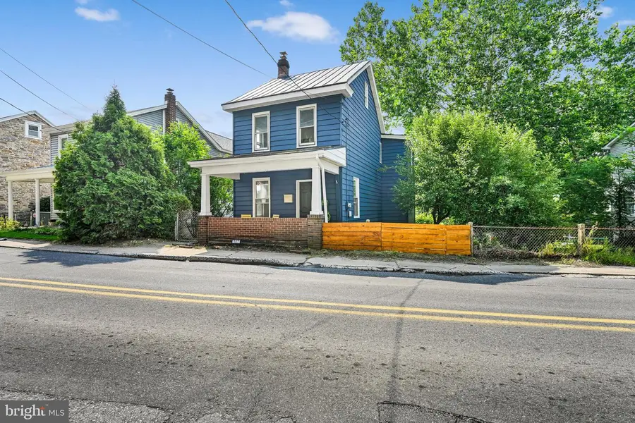 147 Pottsville St, Cressona, PA 17929 - #3