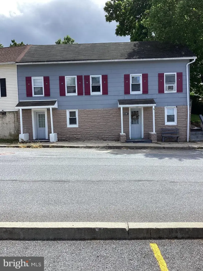 339 S Wayne St, Orwigsburg, PA 17961 - #1