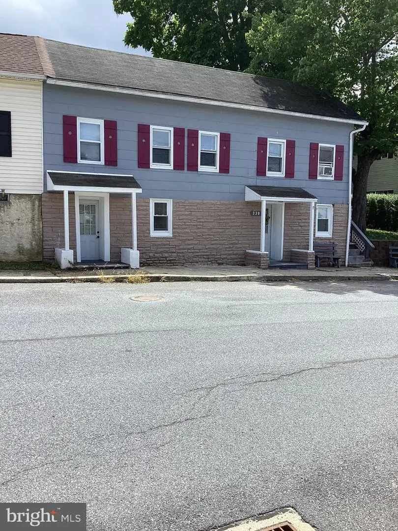 339 S Wayne St, Orwigsburg, PA 17961 - #2