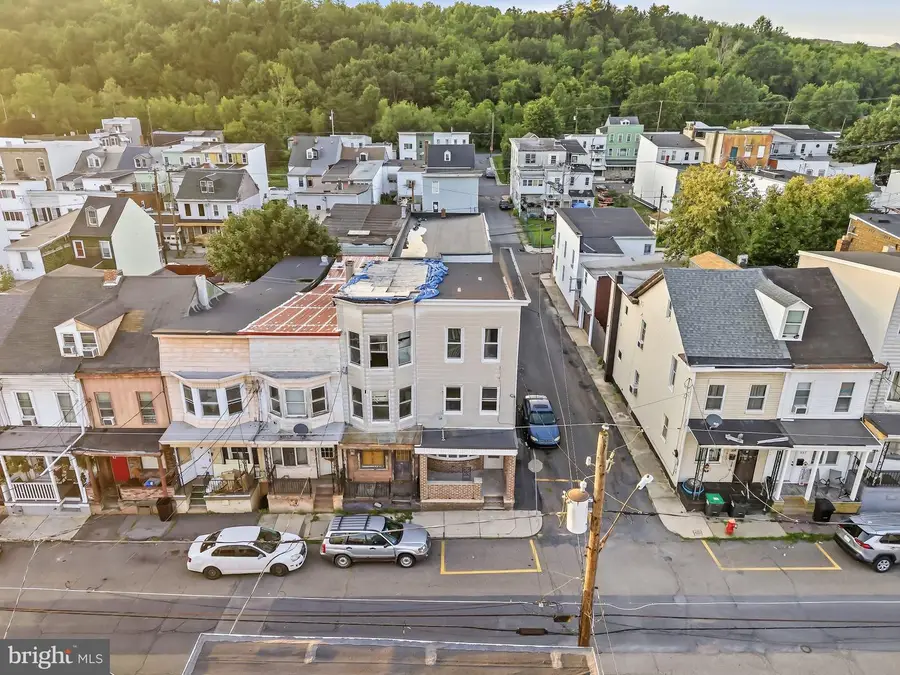 401 W Pine St, Mahanoy City, PA 17948 - #2