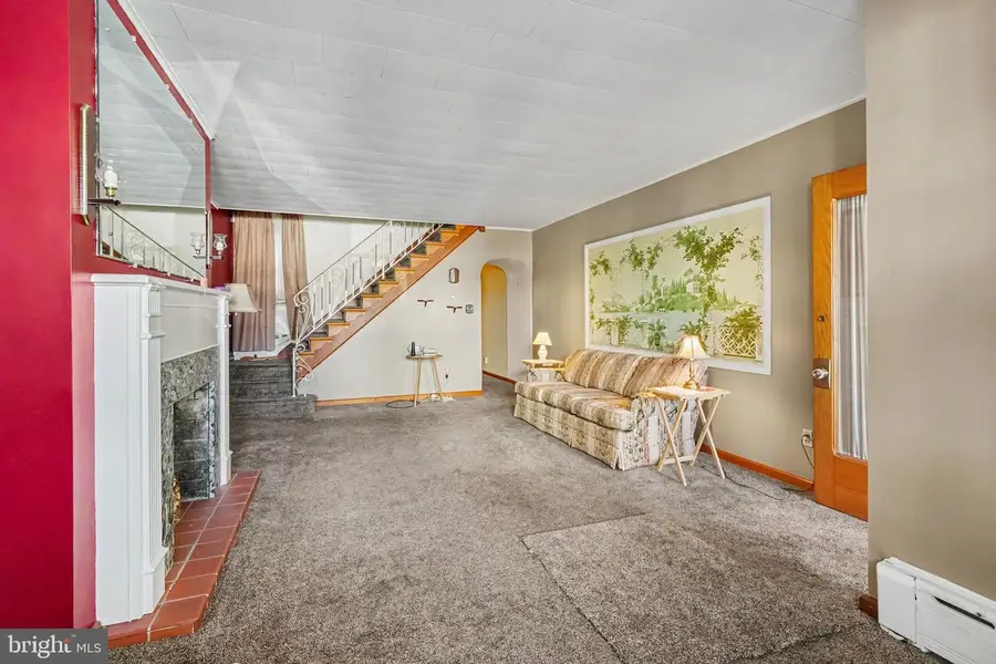 123 N Jardin St, Shenandoah, PA 17976 - #2