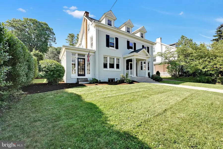 1805 Mahantongo St, Pottsville, PA 17901 - #3
