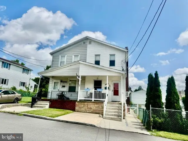 115 N 5th St, Frackville, PA 17931 - #2