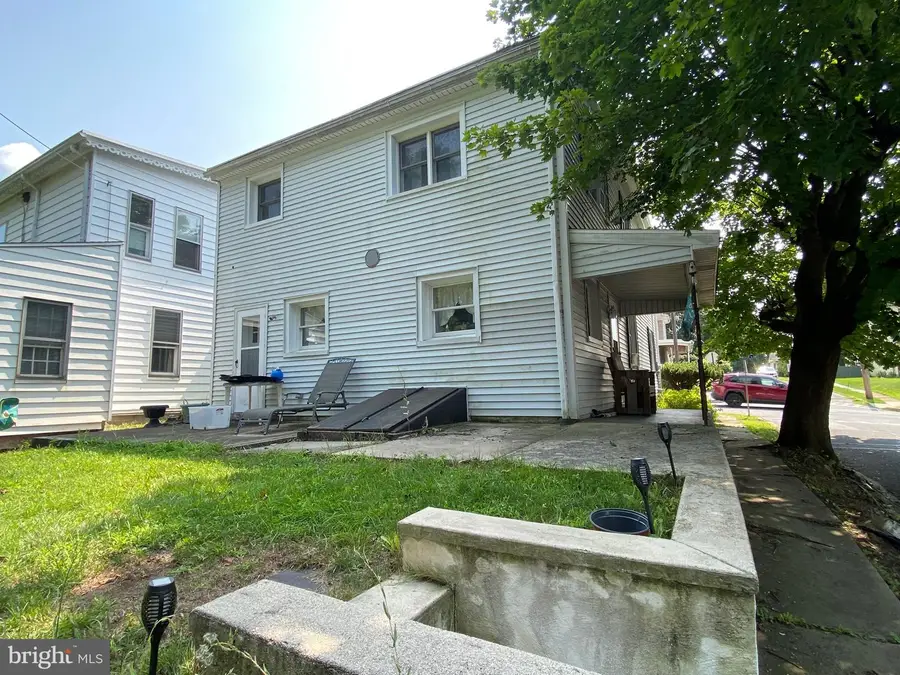 326 W Market St, Orwigsburg, PA 17961 - #3