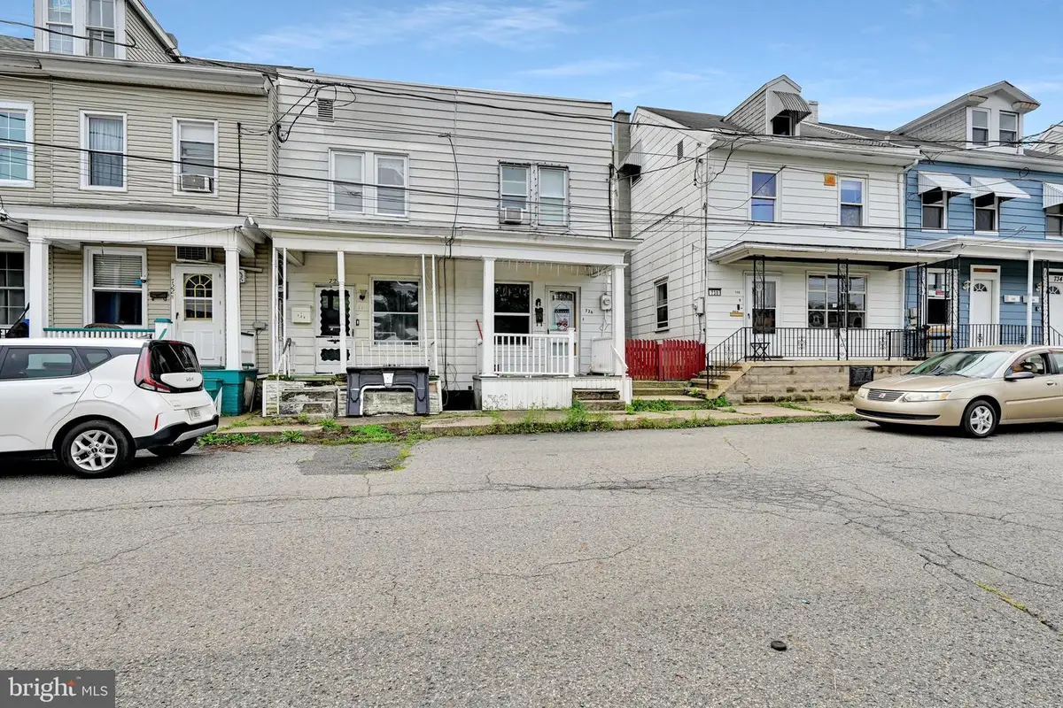 726 Brock St, Ashland, PA 17921 - #1