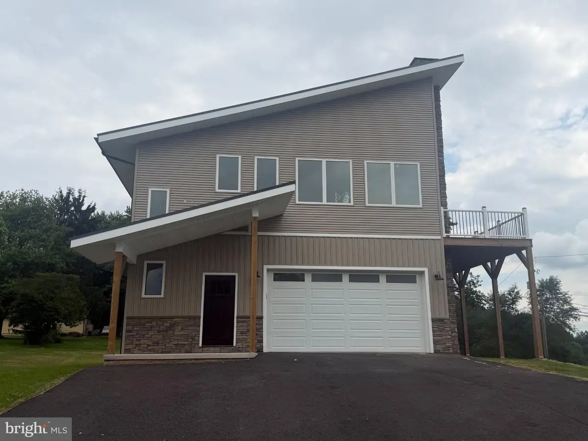 1875 Sitting Bull Dr, Auburn, PA 17922 - #1