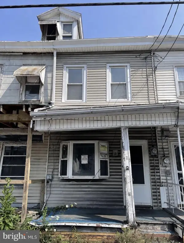 322 W Main St, GIRARDVILLE, PA 17935