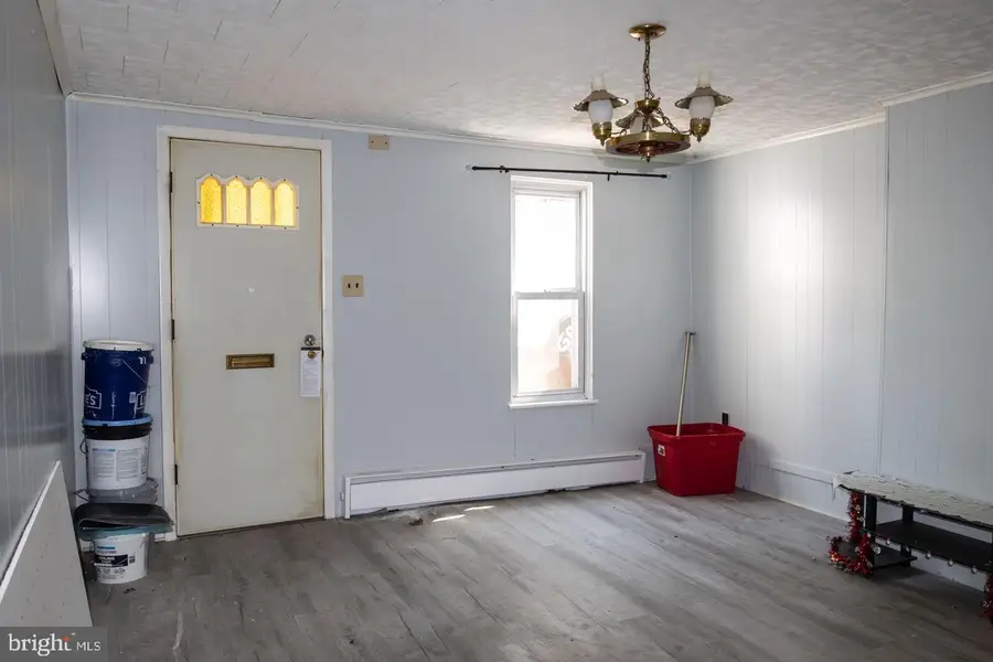602 Pierce St, Pottsville, PA 17901 - #2