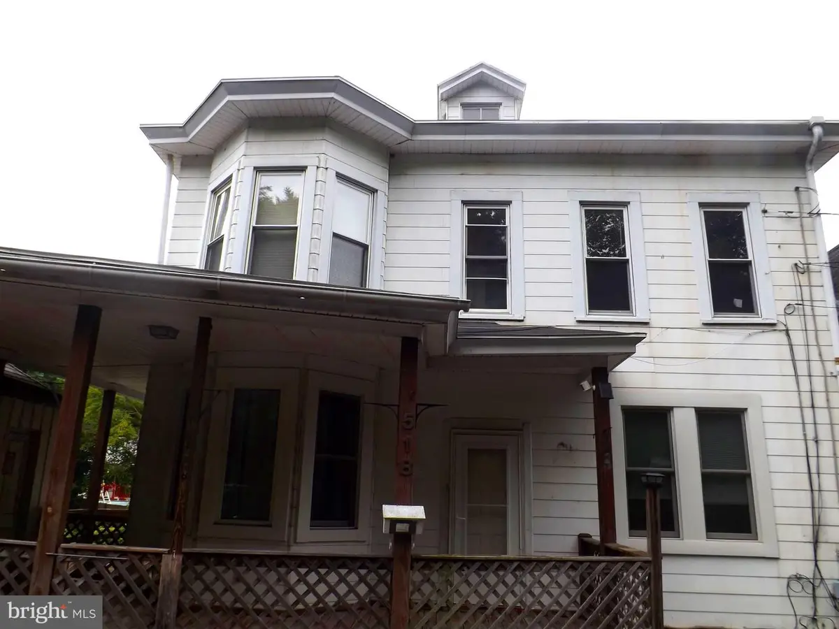 518 Laurel St, Minersville, PA 17954 - #1
