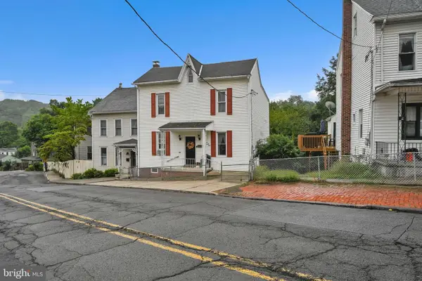 769 N Centre St, POTTSVILLE, PA 17901