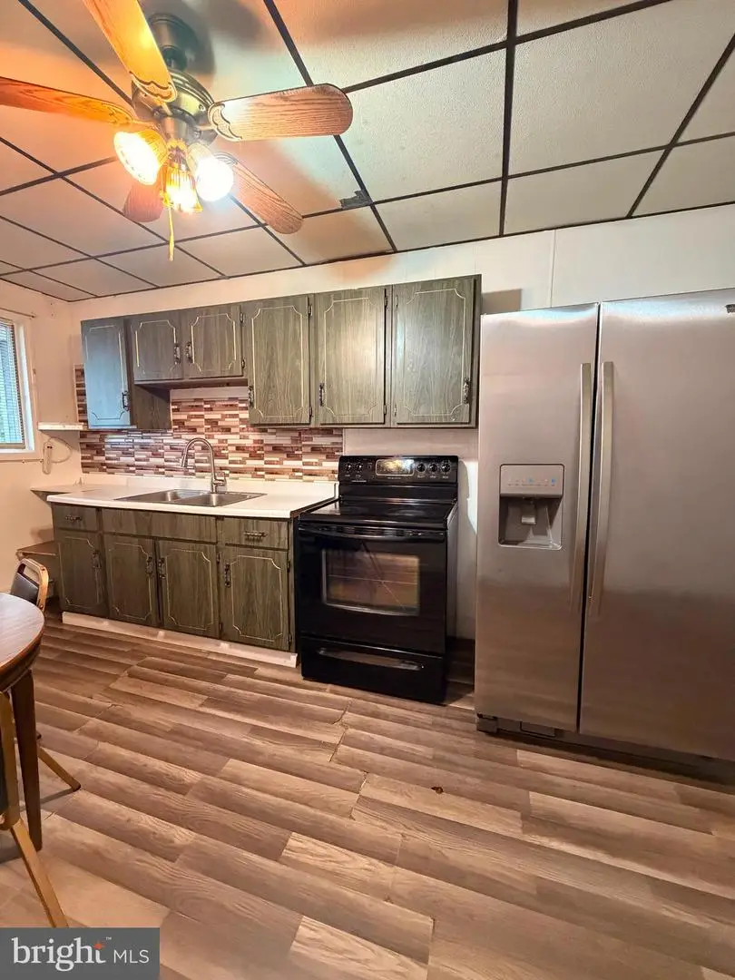 313 W South St, Mahanoy City, PA 17948 - #2