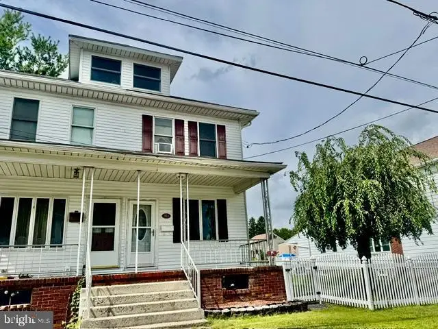 314 N 2nd St, Frackville, PA 17931 - #3