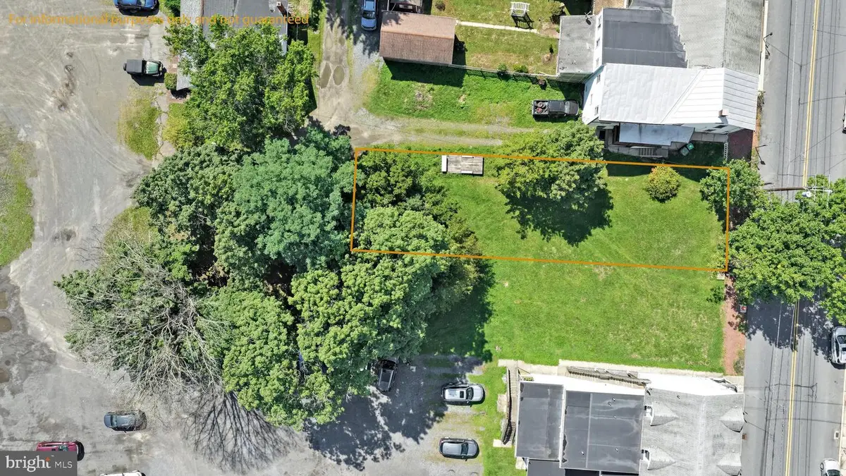 81 S Tulpehocken St, Pine Grove, PA 17963 - #1