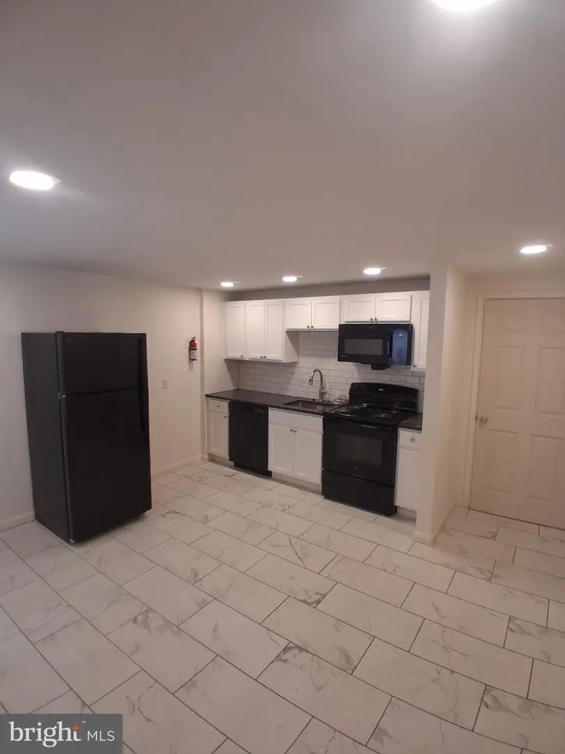 219-221 N 3rd St, Pottsville, PA 17901 - #3