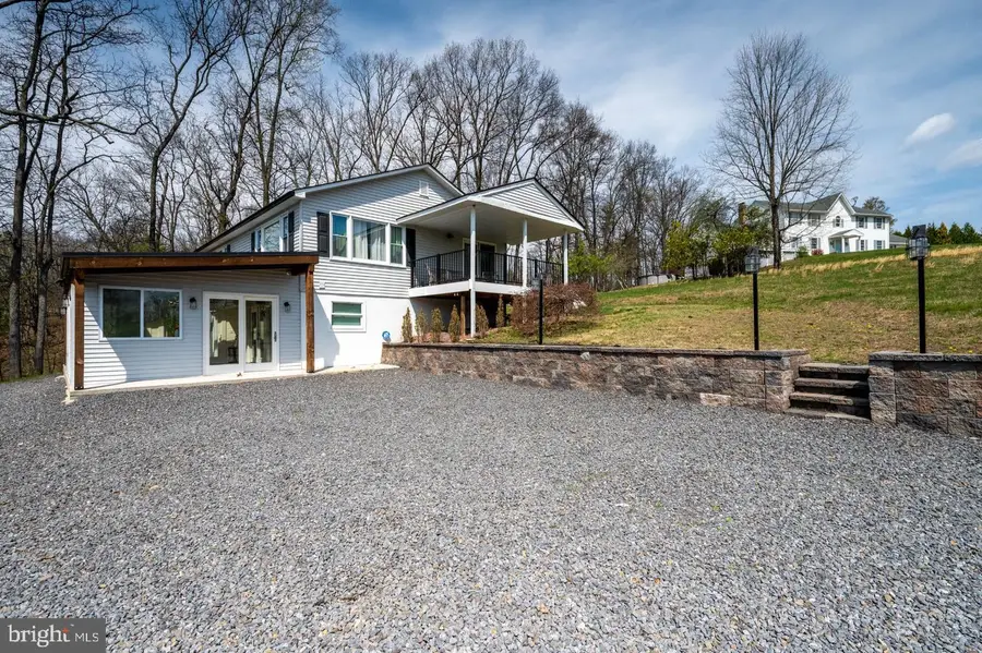 1342 Stag Dr, Auburn, PA 17922 - #2