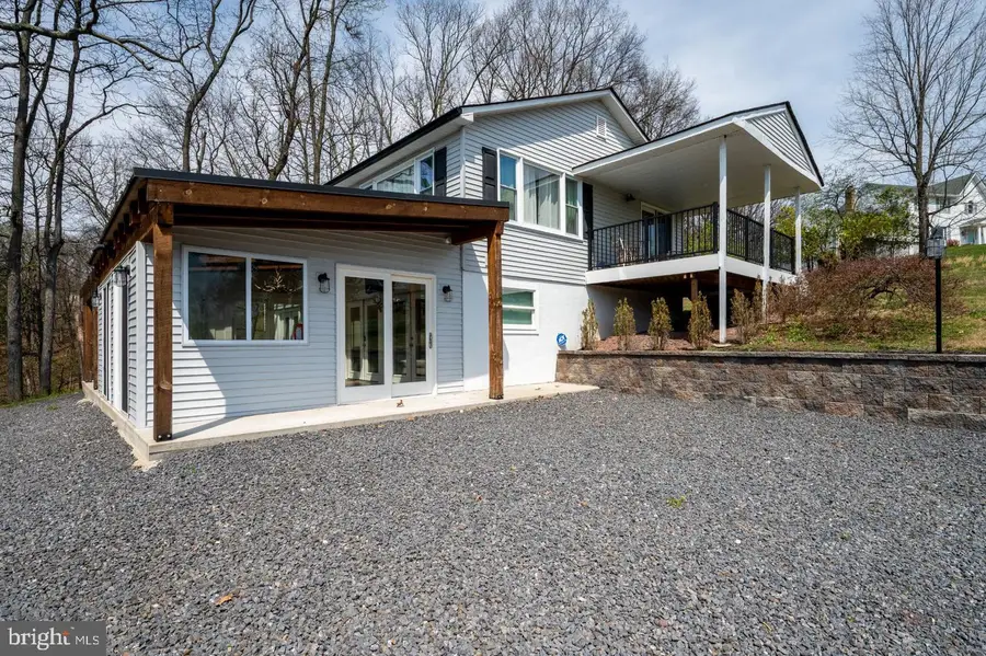 1342 Stag Dr, Auburn, PA 17922 - #3