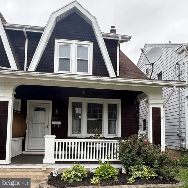 1814 3rd Ave, POTTSVILLE, PA 17901