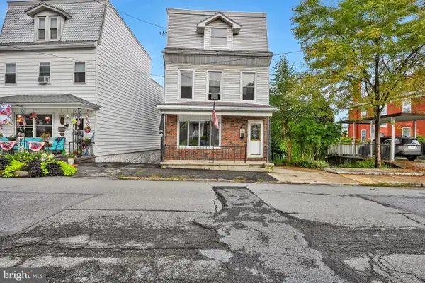 1952 Mahantongo St, POTTSVILLE, PA 17901