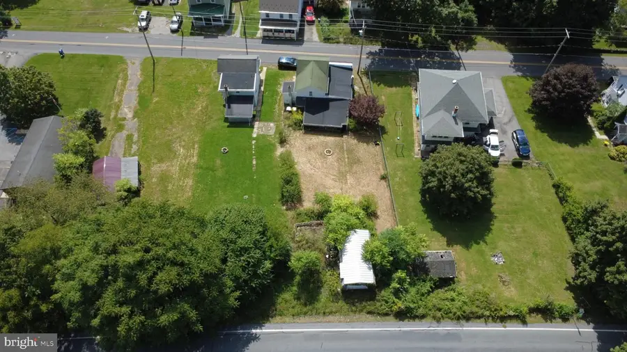 331 Main St, Lavelle, PA 17943 - #3