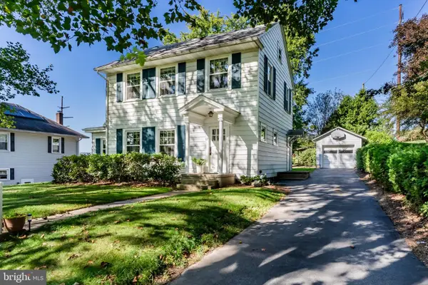 17 Hallton Hill Rd, PINE GROVE, PA 17963