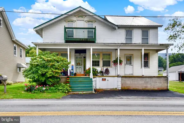 2633 W Main St, SPRING GLEN, PA 17978