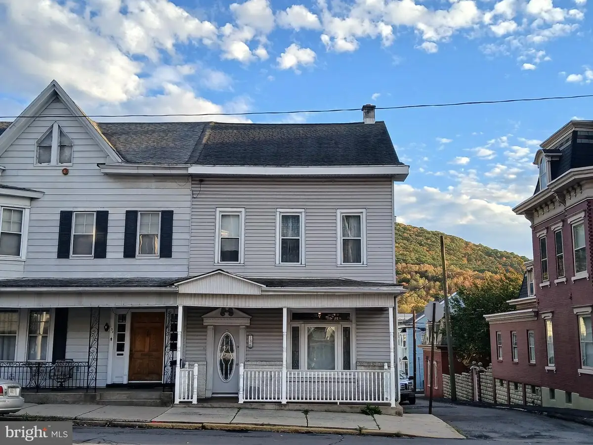 136 Centre St, Ashland, PA 17921 - #1