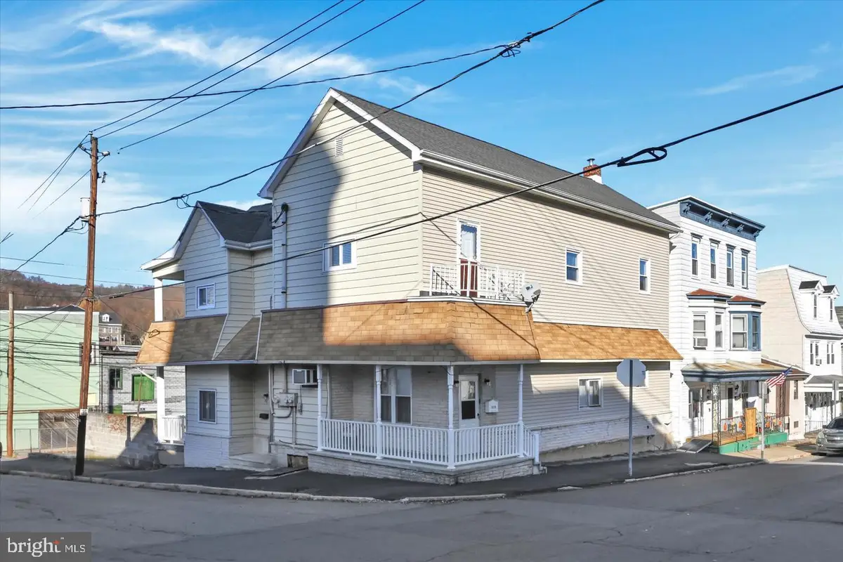 1035-1039 Walnut St, Ashland, PA 17921 - #1