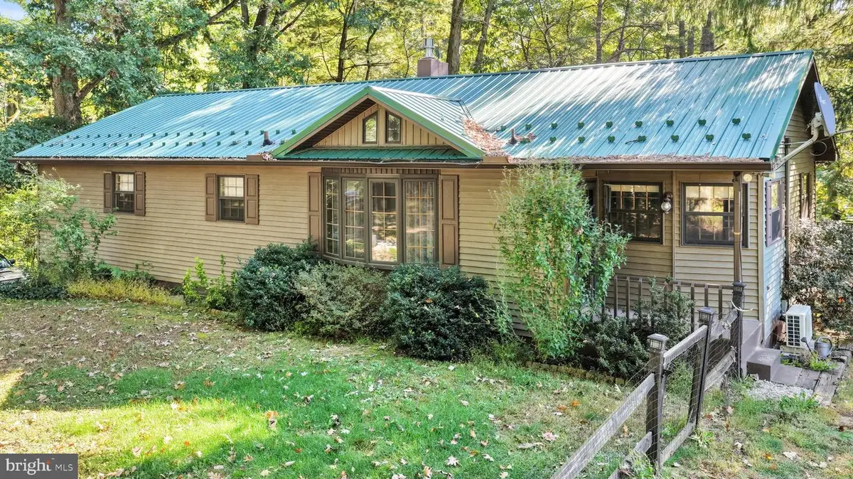 20 S Shady Rd, Schuylkill Haven, PA 17972 - #1