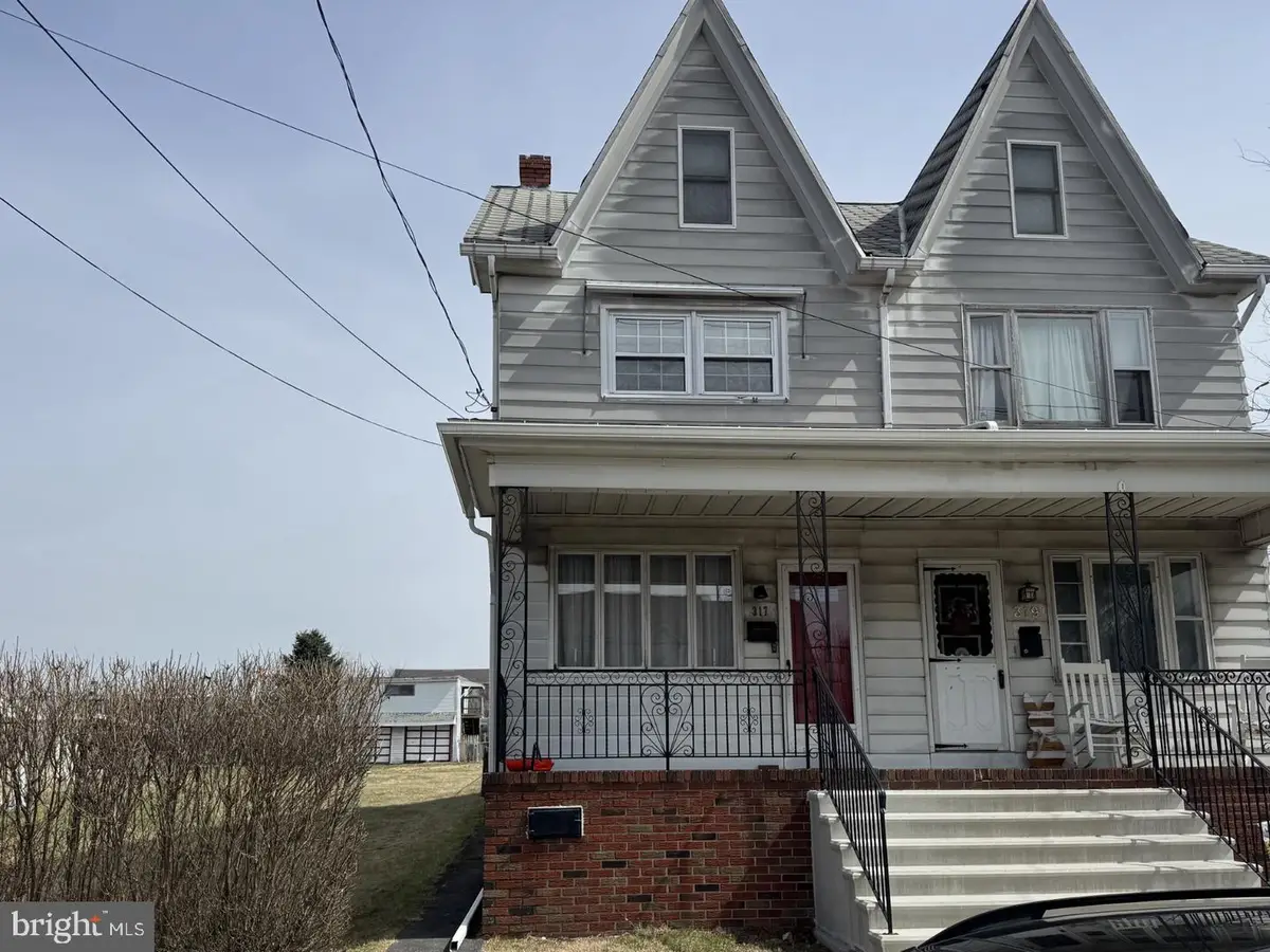 317 S Nice St, Frackville, PA 17931 - #1