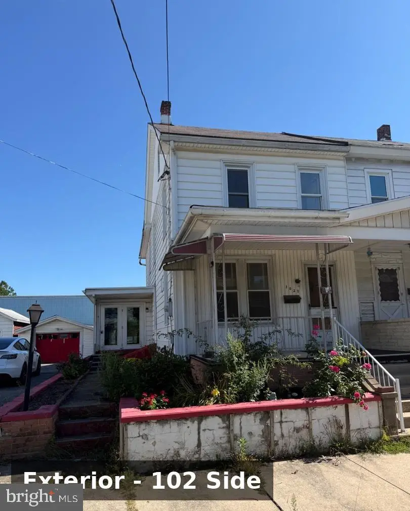 100 N Tulpehocken St, Pine Grove, PA 17963 - #2