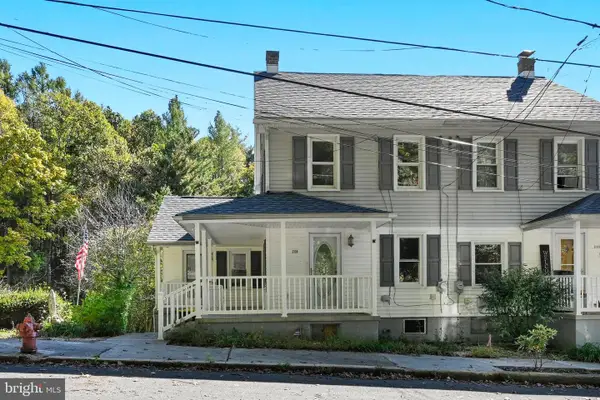 2139 Main St, POTTSVILLE, PA 17901