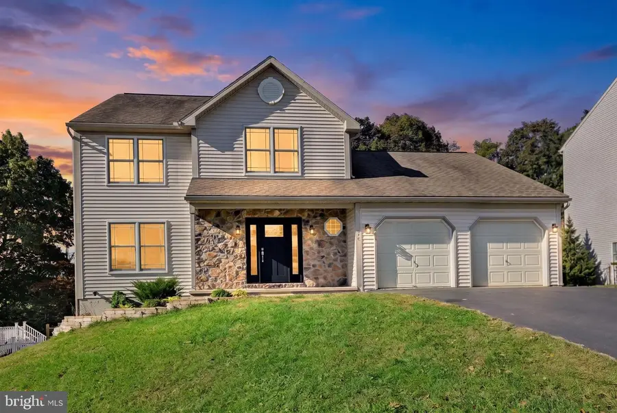 626 S Stoney Run Rd, Pottsville, PA 17901 - #2