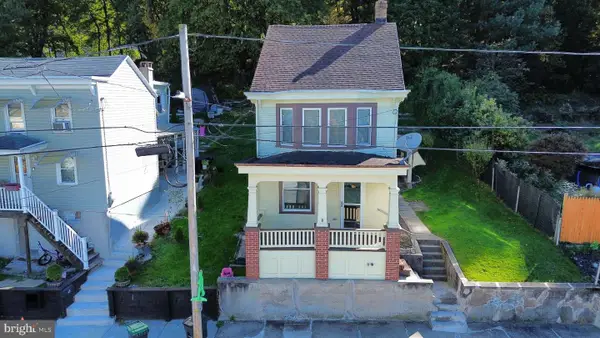 26 W Savory St, POTTSVILLE, PA 17901