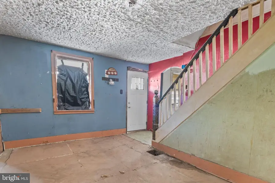 15 Ann St, Pottsville, PA 17901 - #3