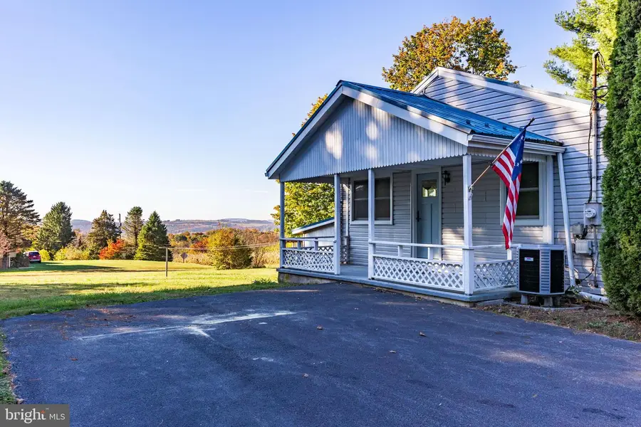 4717 County Line Rd, Winfield, PA 17889 - Image #2