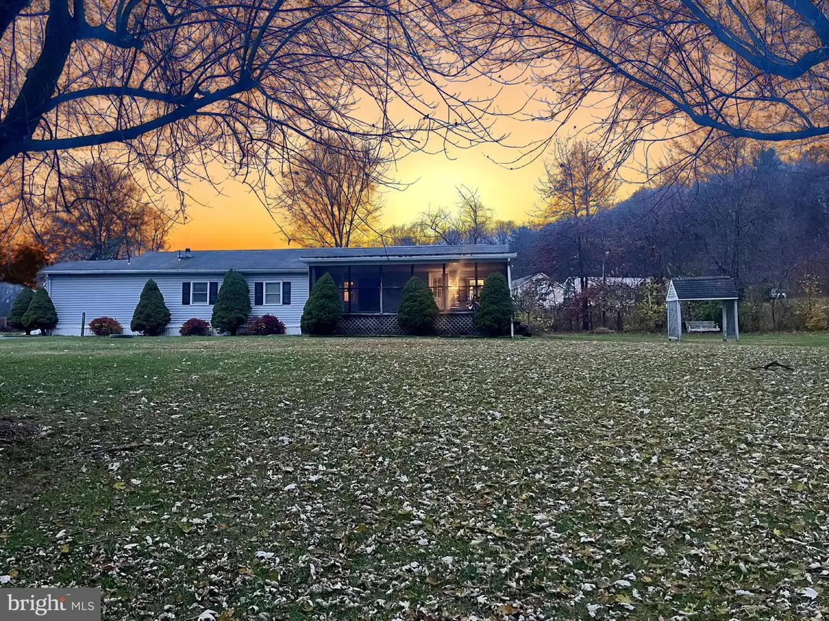 512 Brosius Hill Rd, Mount Pleasant Mills, PA 17853 - Image #1