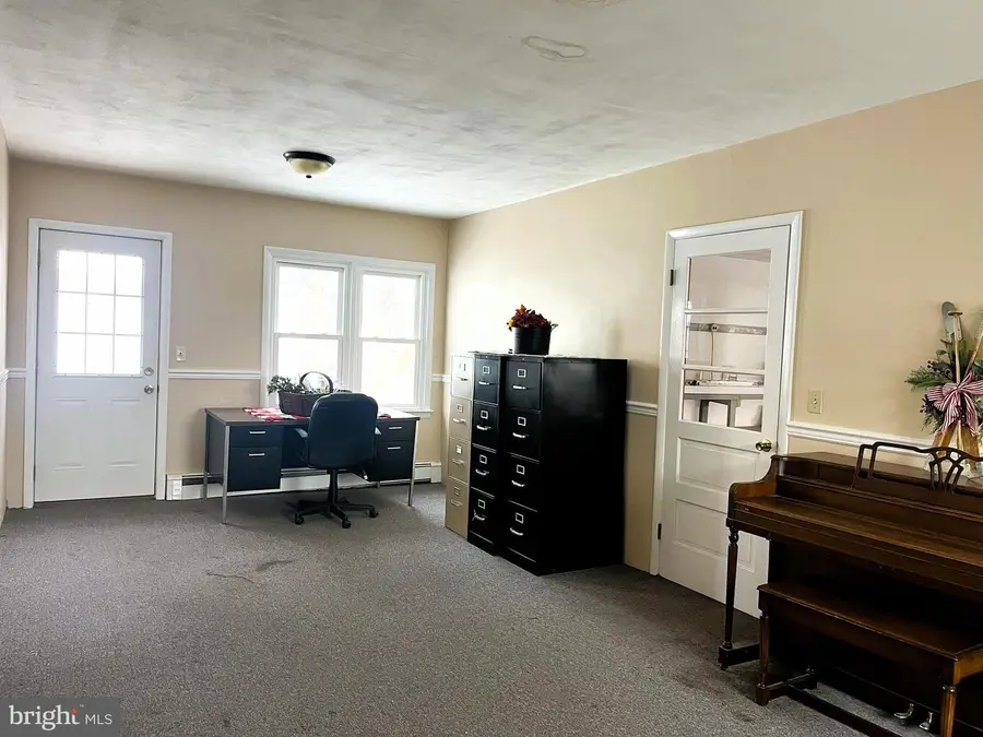 2 E New Market St, Freeburg, PA 17827 - Image #3