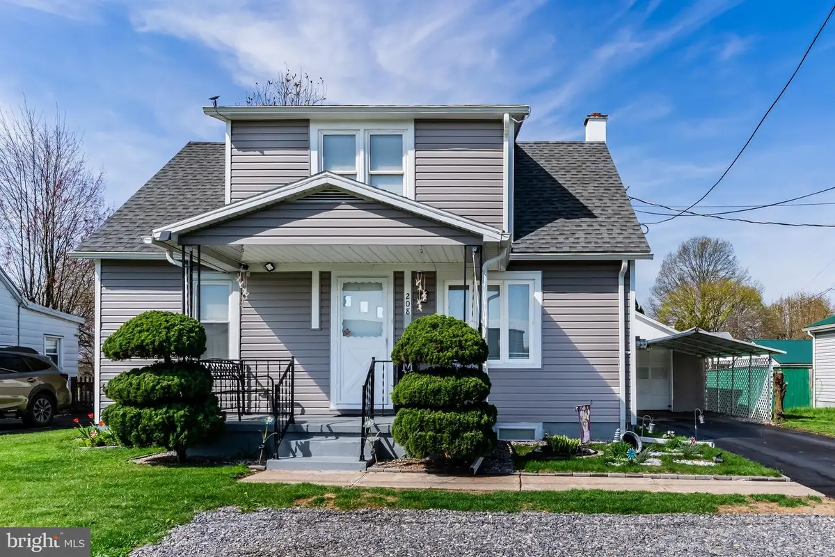 208 Airport Rd, Selinsgrove, PA 17870 - #1