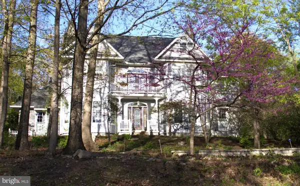 620 Stonebridge Dr, SELINSGROVE, PA 17870