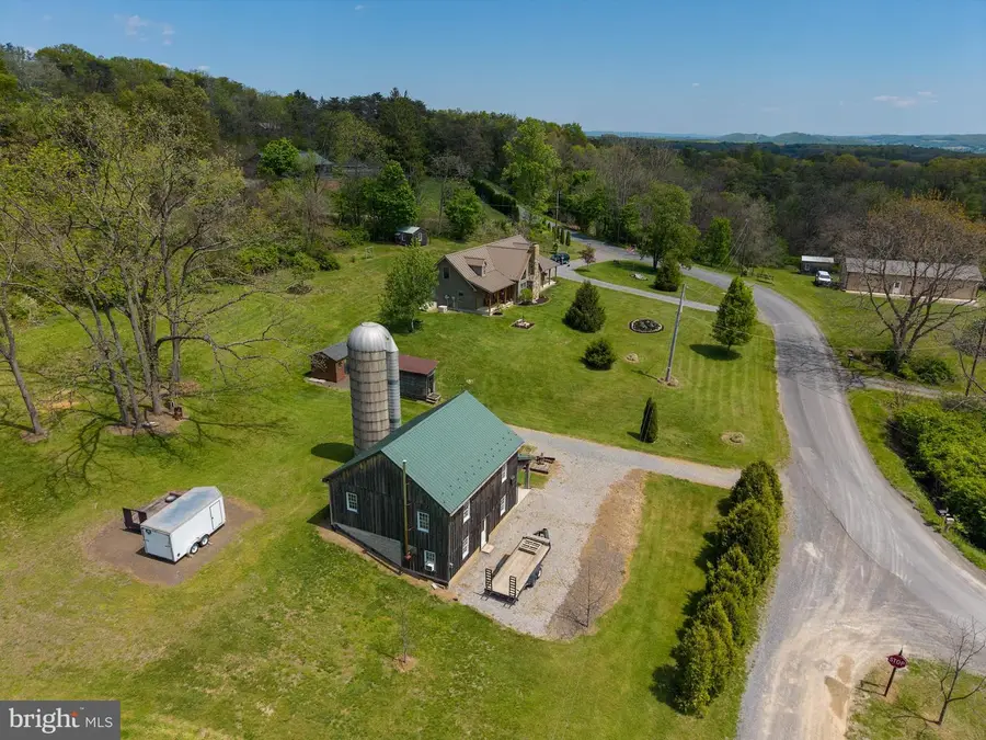1020 Clark Hill Rd, Mount Pleasant Mills, PA 17853 - #2