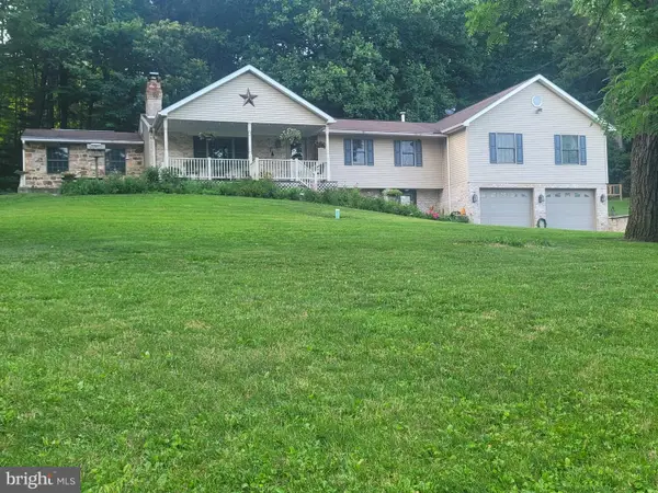 4752 Ulsh Gap Rd, MCCLURE, PA 17841