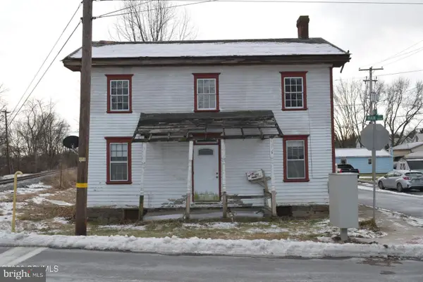 391 Main St, NEW COLUMBIA, PA 17856