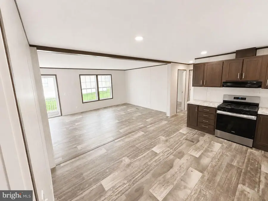 17 Ann St, Mifflinburg, PA 17844 - #2