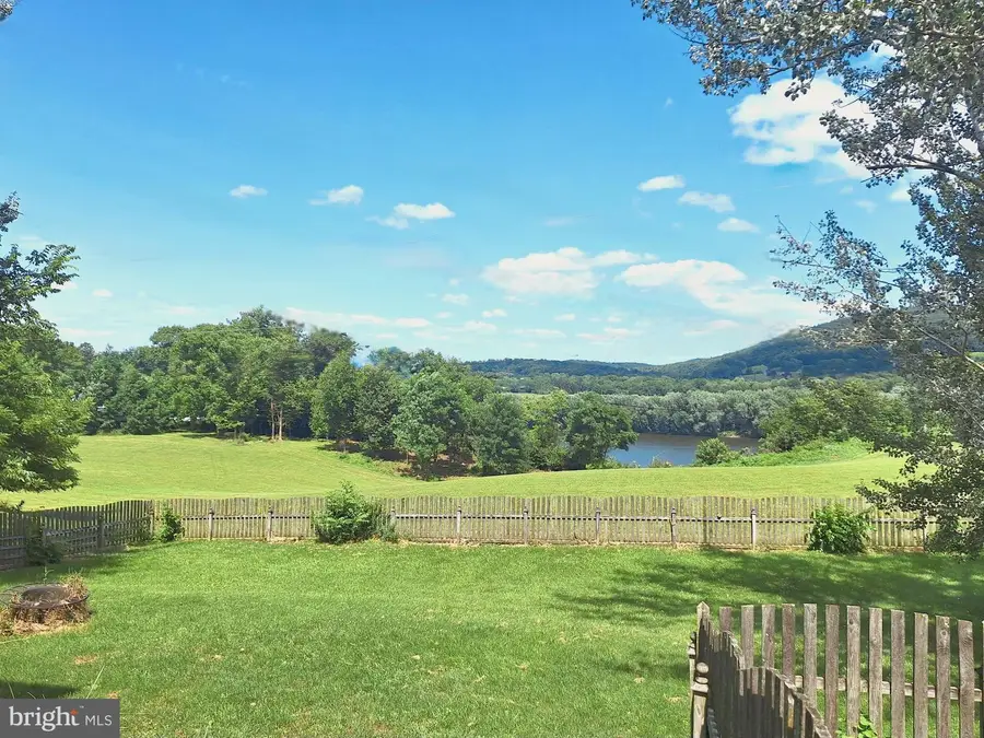 283 Skyline Ave, Lewisburg, PA 17837 - #2