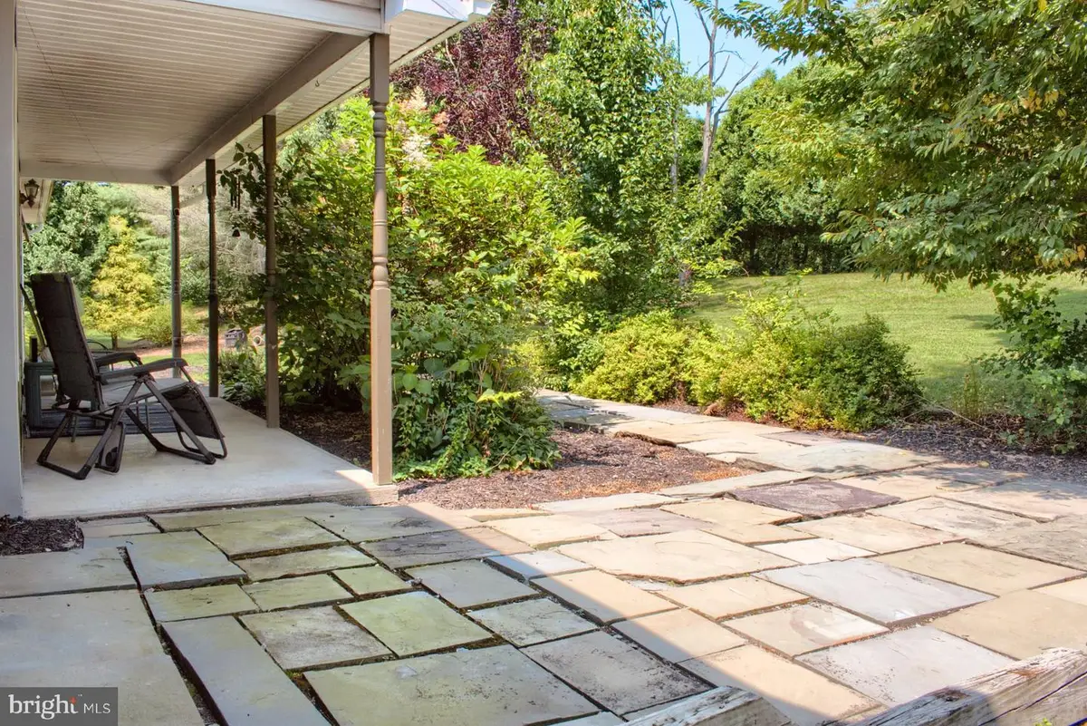 142 Moser Ln, Lewisburg, PA 17837 - #1