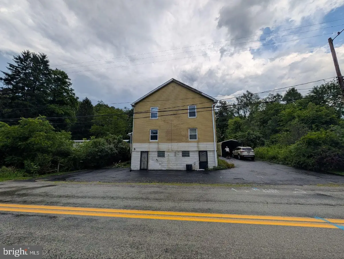 898 Joffre Cherry Valley Road, Burgettstown, PA 15021 - #1