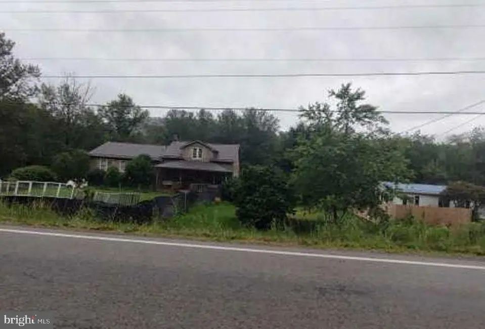 502 Springfield Ln, Ligonier, PA 15658 - #1