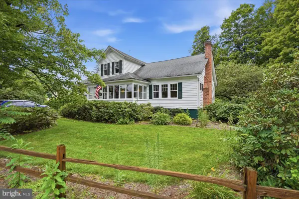 42 River Rd, PROMPTON, PA 18456