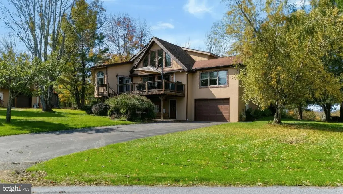 1605 Ridgeview Ct, Lake Ariel, PA 18436 - #1